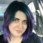 Lara Schilling - @cetaceanparty - Instagram