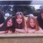 Lara Simpson - @larasimpson7 - Instagram