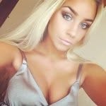 @larastein_ - Instagram
