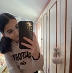 Lara Stracan - Facebook