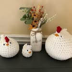Lara Sutherland - @eleven_bees_crochet - Instagram
