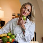 Personal Trainer • Body Love Coach • Amsterdam 🌸 - @lara.waytoyourself - Instagram