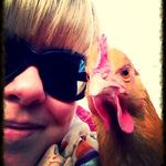 Lara Wright - @burbs_in_the_burbs - Instagram