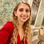 Dr. Larisa Deac - @larisa.simonadeac - Instagram