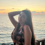 Larissa ALi - Facebook