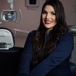 Dra Larissa Back | Dentista em Taquari - @dentista.larissaback - Instagram