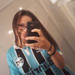 Larissa Back Godoi - @larissagodoi13 - Instagram