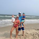 Larissa Bean - Facebook