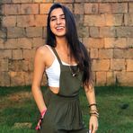 Larissa Burch - Facebook