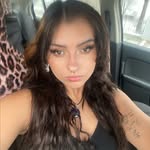 @laris.sacalderon - Instagram