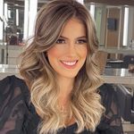 Larissa Chacon - @chaconlarissa - Instagram