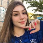 Larissa Field - Facebook