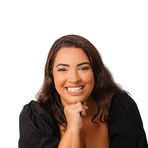 Larissa Fleming - Facebook