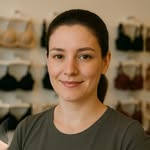 Larissa | Flora Intimates - @_usefloraint - Instagram