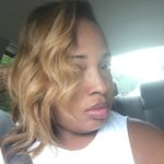 Larissa E. Ford - @goldgirl29 - Instagram