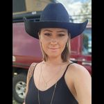 Larissa Fuller - @iloveyoulittleones - Instagram
