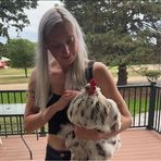Larissa Halstead - Facebook