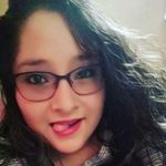Larissa Herrera - @lari_her.8 - Instagram