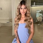 Larissa Hodgson - @hodgsonlarissa - Instagram
