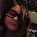 Larissa Emily Holmes - @rissy2003 - Instagram