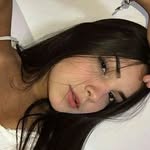 Larissa Holmes - @lari_holmes - Instagram
