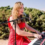 Larisa Hubbard - Facebook