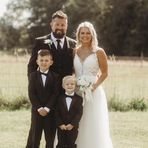 Larissa DeLattre - Facebook