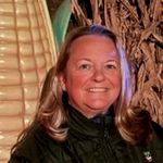 Larissa Hunt Hughes - @larissawhiteglovedestinations - Instagram