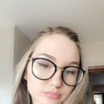 Larissa Larissa Key - Facebook