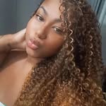 Larissa Knowles - @lariknowless - Instagram