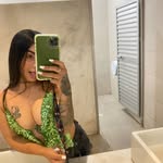 Larissa Leon - @lari_de_freitass_ - Instagram