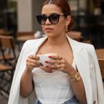 Larissa Leôncio - @_larissaleoncio - Instagram