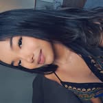 @larissaleoncia__ - Instagram