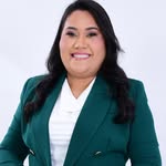 Dra Larissa Linhares - @adv.larissalinhares - Instagram