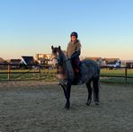 Larissa Mann - Facebook