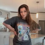 Larissa Mark - Facebook