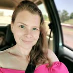 Larissa Melcher - Facebook