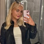Larissa Mitchell - @lara.k.mitchell - Instagram