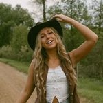 𝚕𝚊𝚛𝚒𝚜𝚜𝚊 𝚓𝚘𝚢~ - @larissa_raymond - Instagram