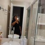 Larissa Roman - Facebook