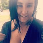 Larissa Taylor - @larissatayloor - Instagram