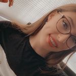 Larissa 🦊 - @_larissavoss - Instagram