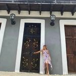 @laritajohnsong - Instagram