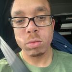 Laron Lewis - @_laronlewis_ - Instagram