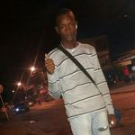 Larry Arroyo - @larry.arroyo.5811 - Instagram