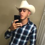 Larry Avila - @red.hats - Instagram