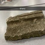 @larry_the_brick - Instagram