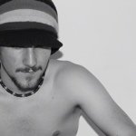 @larrycovers - Instagram