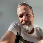 @larry_decker33 - Instagram
