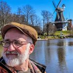 Larry Denney - @abasskhalfanidrisa - Instagram